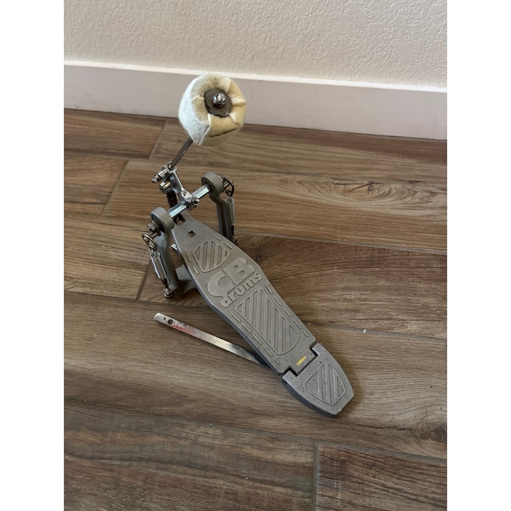 CB Percussion Student Single Bass Drum Pedal Silver Chain Drive Kick Pedal